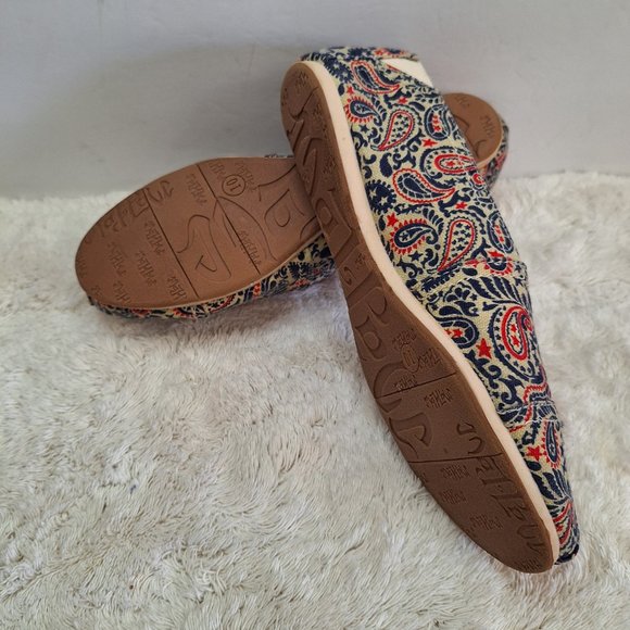 Mad Love Shoes - Picture 9 of 9